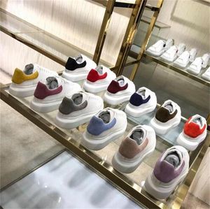 2021 Toppkvalitet Menskvinnor L￤der Casual Shoes Lace Up Comfort Pretty Men's Trainers Daily Lifestyle Skateboarding 35-45