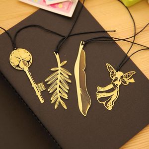 Bookmark 1 PCS Golden Key Feather Leaves Metal Stationery For Student Gift Office Supplies Book Mark Paper Clips Cute Unique