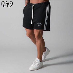 Men's clothing 2021 summer new streetwear casual men's shorts jogger gyms fitness sportswear brand sports pants X0628