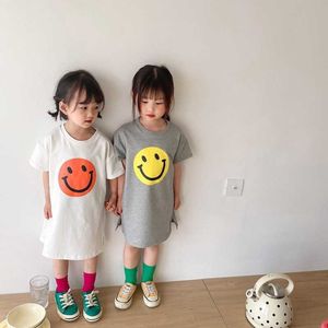 Kore Tarzı Yaz Kız Karikatür Baskı Rahat Uzun T Shirt Bebek Pamuk Gevşek Kısa Kollu Elbise 2-7Y 210615