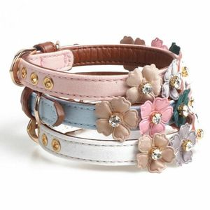 Dog Collars & Leashes Adjustable Cute Leather Flowers Studded For Small Pet Collar Flower Rhinestone