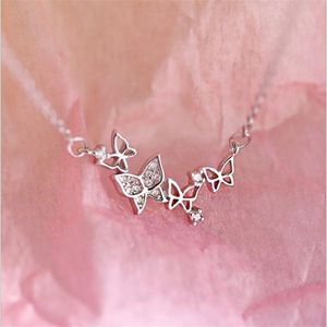 New Creative Hollow Exquisite Butterfly Romantic Flying 925 Sterling Silver Jewelry Heart Crystal Clavicle Chain Necklaces H511