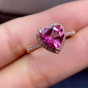 Yüksek Kaliteli Pembe Topaz Kalp şeklinde Halka S925 Kadınlar Için Gümüş Büyüleyici Güzel Moda Takı Meibapjfs