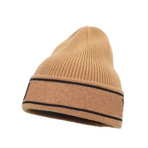 Hot 3 Color Classic letter Knitted Beanie Caps for Men Women Autumn Winter Warm Thick Wool Embroidery Cold Hat Couple Fashion Street Hats