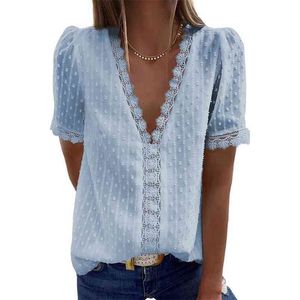 Summer Sexy Lace Patchwork Hollow Out T-shirt Women Fashion White Short Sleeve Tops Casual Deep V Neck Loose Tee Shirt Lady 210522