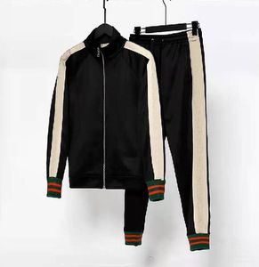 Luxury Designer Version Autumn Men's Tracksuits Clothing Red Green Rands Tracksuits Letter Print dragkedja Sweatshirt Coat Sweatsuit