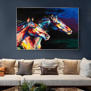 Immagini a parete di pittura a olio di cavallo colorato per soggiorno Due cavalli Poster di arte animale e stampa di immagini moderne Decorazione della casa