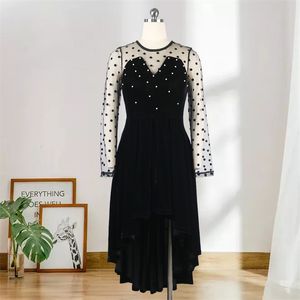 Est Black Velvet Sexy Party Dress for Rome A a Line Beadプリーツをプリーツしました。