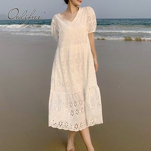 Letnie kobiety Haft Długi Krótki Rękaw Loose White Lace Seksowne powołanie Maxi Tunika Plażowa Dress 210415