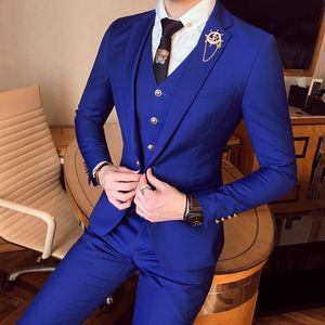 Męskie garnitury Blazers mężczyźni garnitur trend młodzieży suknia ślubna koreańska samoprzylepność Groomsman trzyczęściowy