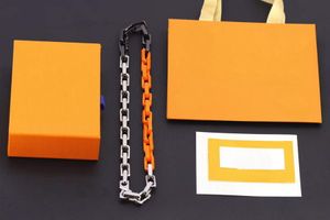Europe America Fashion Necklace Bracelet Men Women Silver Black Orange-colour Metal Engraved V Letter Flower Pattern Thick Chain Jewelry Sets M68241 M69449