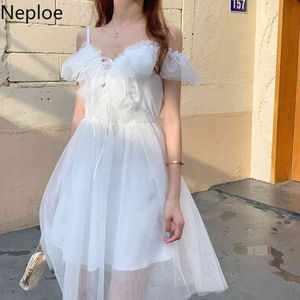 Neploe Beach Style Sukienki dla Kobiet Słodki Lato Szata Sexy V-Neck Ruffles Lace Up Sukienka Koreański Elegancka Gaza Vestidos 95394 210422