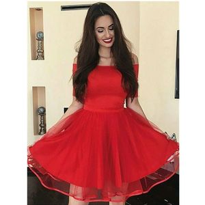 Fashion Celebrity Cocktail Dresses Lovely Bateau Homecoming Dress Red Tulle Short Prom Gowns