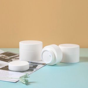 3 5 10 30 50 Barattolo di plastica satinato da 80 ml con coperchio e fodera, barattoli cosmetici per il trucco ricaricabili Crema per il viso vuota Balsamo per le labbra Lozione Contenitore per la conservazione Portavaso