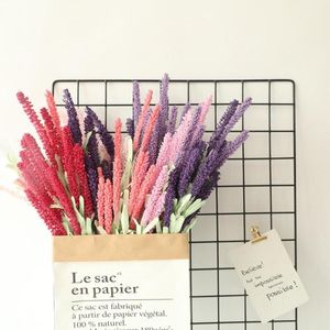 Ghirlande di fiori decorativi Simulazione Lavanda Piante finte Ecologico Nessun odore Sfondo di matrimonio Decorazione Festa Festa Giardino domestico