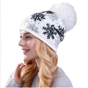 女性女の子ビーニクリスマス雪帽子のための本物のミンクポンポンズウールのウサギの毛皮のニット帽のスケル冬の帽子