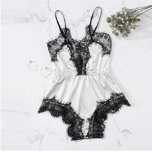 Kadınlar için seksi Pijama Dantel Iç Çamaşırı Moda Pijama Set Kolsuz Pijama Mujer Saten Günaha Pijama Femme Üst ve Şort Q0706