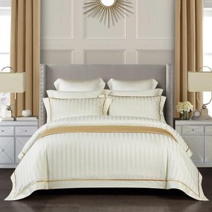 Sängkläder 45 1200TC Egyptisk bomull Premium El Style Grå Cream Set Soft Silky 4PCS King Size Duvet Cover Bed Sheet