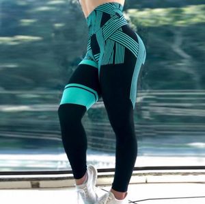Scrunch 부티 레깅스 피트니스 요가 여성 탄성 자카드 스트립 프린트 레깅스 중간 허리 Dropper 판매 플러스 사이즈 블랙 Fitnes 화이트