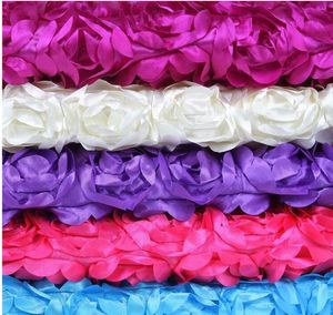 decoration 1.3 m Width Romantic White 3D Rose Petal Carpet Aisle Runner For Wedding Backdrop Centerpieces Favors Party Supplies Carpet