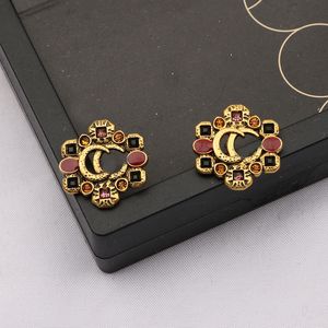 20 Stile piccolo placcato oro 18 carati Designer di marca di lusso Lettere Stud Argento 925 Geometrico Donne famose Rotondo Cristallo Strass Perla Orecchino Matrimonio Festa Jewerlry