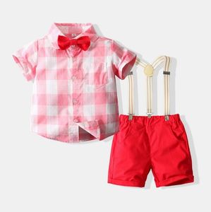 Söt baby pojkar gentleman stil kläder sätter sommar barn kortärmad plädskjorta med bowtie + suspender shorts 2pcs set barn kostym pojke outfits kläder