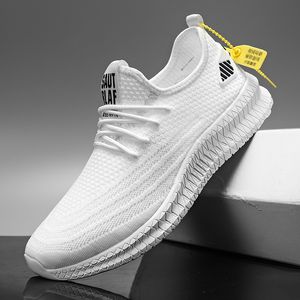 Projetado 2020 homens sapatos casuais respirável tênis de malha confortável calçado de passeio masculino corrida esporte sapatos wienjee verão newf6 preto branco