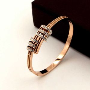 Роскошные брендовые браслеты Cubic Zirconia Bangles для женщин Круг Круглые Кристаллы Вымощенные Пулсирас Романтическая вечеринка Ювелирные Изделия K0200 Q0717