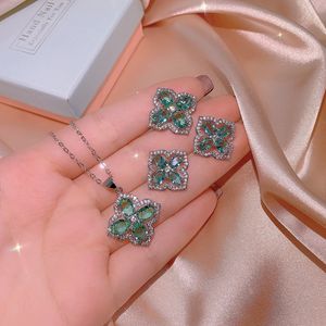 Solid 925 Silver Inlaid And Cultivated Emerald Four-Leaf Clover Necklace Ring Earring For Ladies Party Engagement Jewelry Gift KISS044