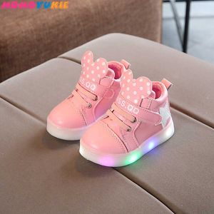 Dzieci LED świecące Sneakers Dzieci Hook Loop Moda Luminous Buty Dla Dziewczyn Chłopcy Mężczyźni Kobiety Skate Shoe Girl Childrens 210713