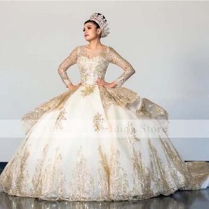 فساتين Quinceanera الشمبانيا ثوب الكرة مغرفة طويلة الأكمام يزين الدانتيل الترتر فتاة الحلو 16 فستان حفلة