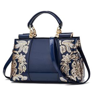 Projektant Torebki Damskie Projektanci Torby Tote Torba Podróżna Wysokiej Jakości Torebka Ramię Flower Casual Travel Torba z długim paskiem 6Colors PU Leather