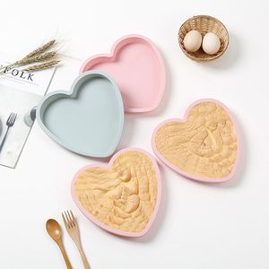 Wholesale cake shaped pans resale online - Cake Mold Rainbow Inch Fruit Heart shaped Non stick Silicone Baking Pan Household Tools Pastry