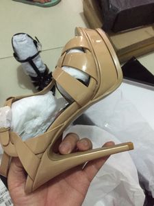 منصة الصنادل النساء أحذية الصيف براءات الاختراع والجلود حزام مثير حزب حذاء 14 سنتيمتر عالية الكعب