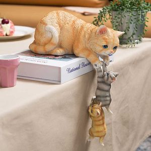 Bonito Cat Dog Bear Figurine Resina Decorativa Estátua Europeia Animal Creative Animal Escultura Para Casa Decorações Acessórios