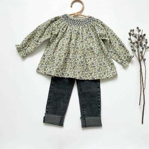 Baby Mädchen Smocking Shirts Kinder Floral Baumwolle Bluse Kleinkind Vintage Smock Langarm Tops Smocked Unterhemd 210615