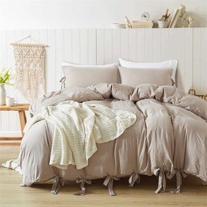 Bowknot Bow Tie wstążka Pościel Zestaw Tan Butter Bowtie Duvet Cover Set Single Twin Pełna Królowa King Size 2/3 PCS 210706