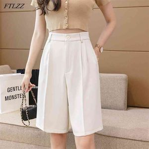 Women High Waist Solid Color Loose Knee-length Shorts Summer Casual Female Wide Leg Straight Button Black Ladies 210430