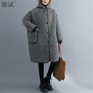 特大の長い冬のフード付きジャケットコートの女性の厚い暖かい格子縞の綿の詰まった女性のジャケットとコートの女性の外装211216