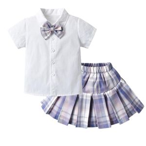 Kläder uppsättningar 2st flickor Casual set Uniform designad vårbarn sport söt topp och kjol födelsedag prestanda kläder -6 Ys 2021