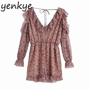 Blomstryck Ruffle Jumpsuit Kvinnor Sexiga Slitsar Långärmad V Neck Chiffon Romper Holiday Sommar Boho Beach Plus Storlek 210514