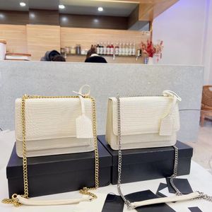 Hobo Cross body Chain Shoulder bag Crocodile Pattern Fashion Women's Cross bodys andbag leather soft high quality perfect hardware 4 styles loved by the public