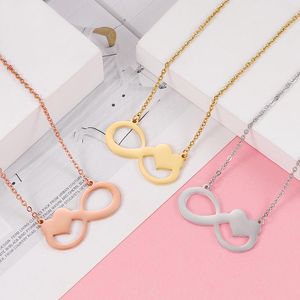 Hängsmycke Halsband 20st / Lot Hollow Infinity Heart Rostfritt stål Kabelkedja för Kvinnors Mäns Mode Smycken