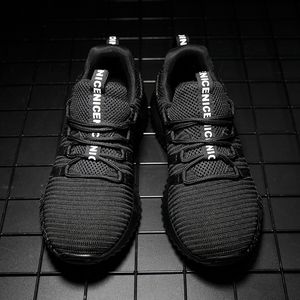 2021 Wysokiej Jakości Mężczyźni Kobiet Dzianiny Running Buty Sportowe Różowe Szare Oddychające Wygodne pary Outdoor Trenerzy Sneakers Rozmiar 35-46 Y-H1503