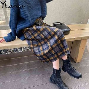 Gonne invernali spesse e calde per donna Plus Size Harajuku Vita alta pieghettata stile coreano Midi lungo plaid per le ragazze della scuola 210421