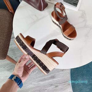 Дизайнерские женские клиновые сандалии плоские 4 см Flatform Открытая обувь