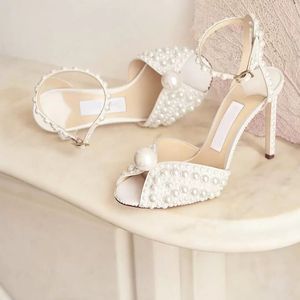 2022SS Women Wedding Dress Bride Shoes White Satin Platform Platform With With All-Over Pearl Syndal Sandal High Cheel Cheens chunky heels 35-43