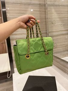 Alta Qualidade Senhoras Marca Messenger Bag Top Luxurys Designers 2021 Impressão Mãe Bolsa de Moda Bolsas De Moda Ombro Nylon Sacos Correntes