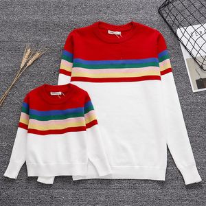 Family Fashion Knit Rainbow Stripe Sweaters Mother Baby Cotton Mommy and Me Clothes Clothing Matching Outfits 210429