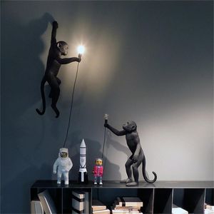 Lâmpada de parede Brother Indoor Sconces Lâmpadas Modern Creative Gold Monkey LED iluminação decorativa para casa